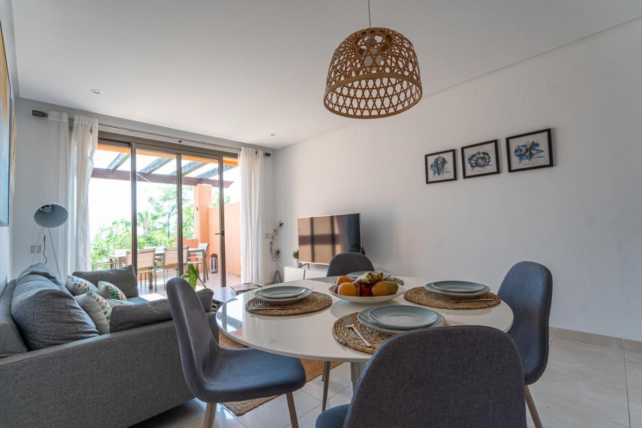 El Sol Sotoserena 2 Bedroom Apartment Estepona Eksteriør bilde